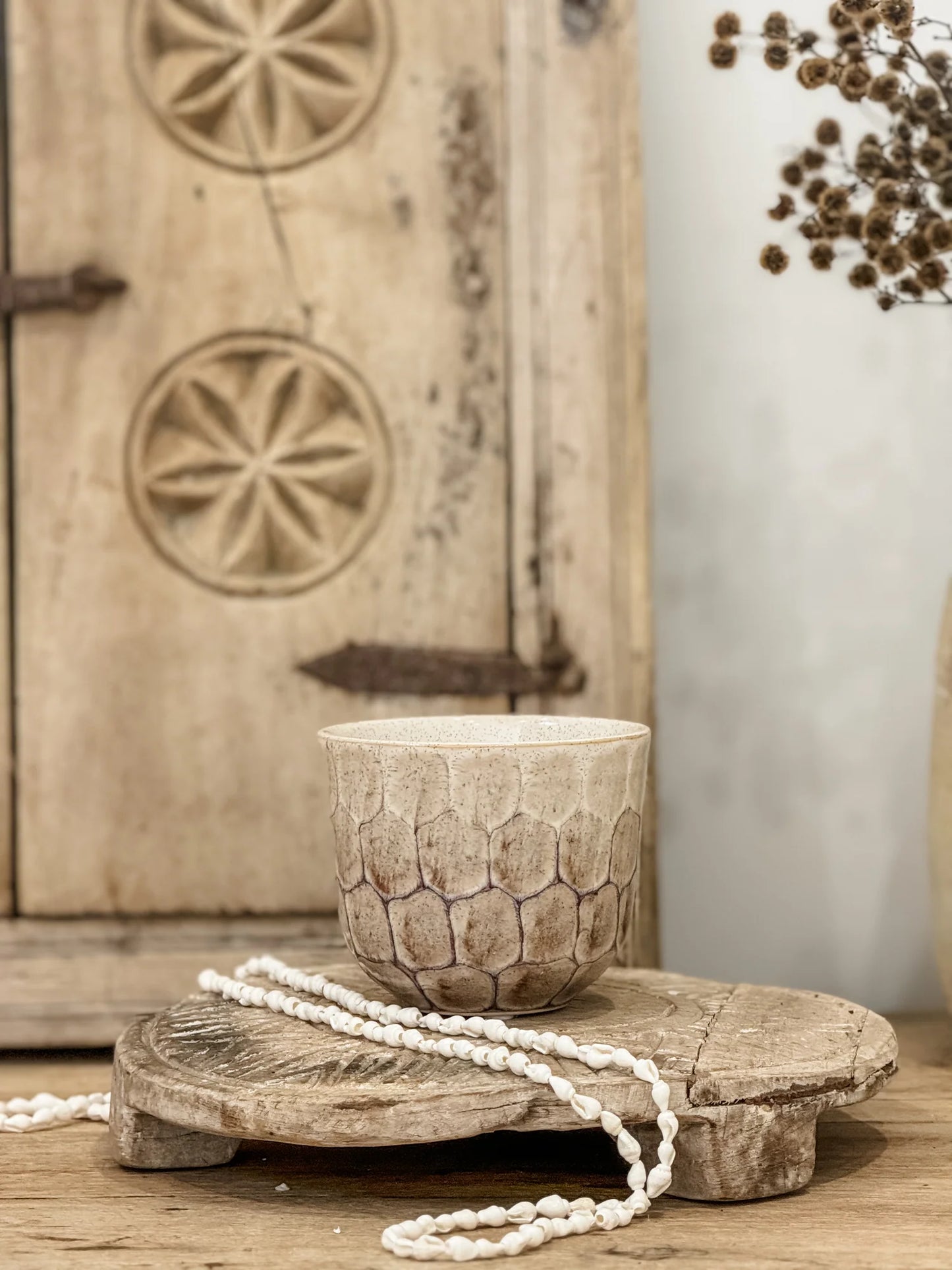 Finch Ceramic Candle Jar - Sandalwood - Elemental