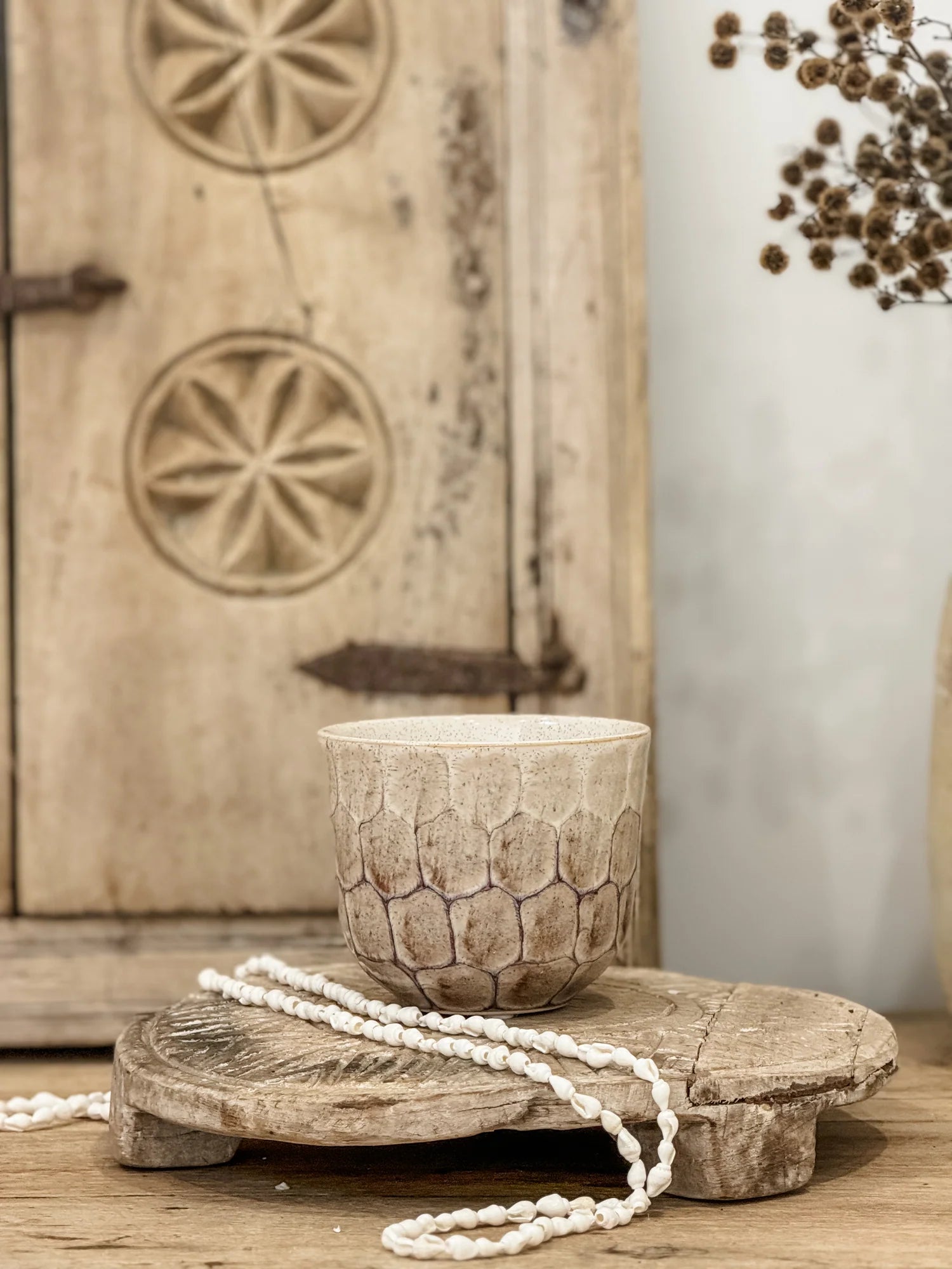 Finch Ceramic Candle Jar - Sandalwood - Elemental
