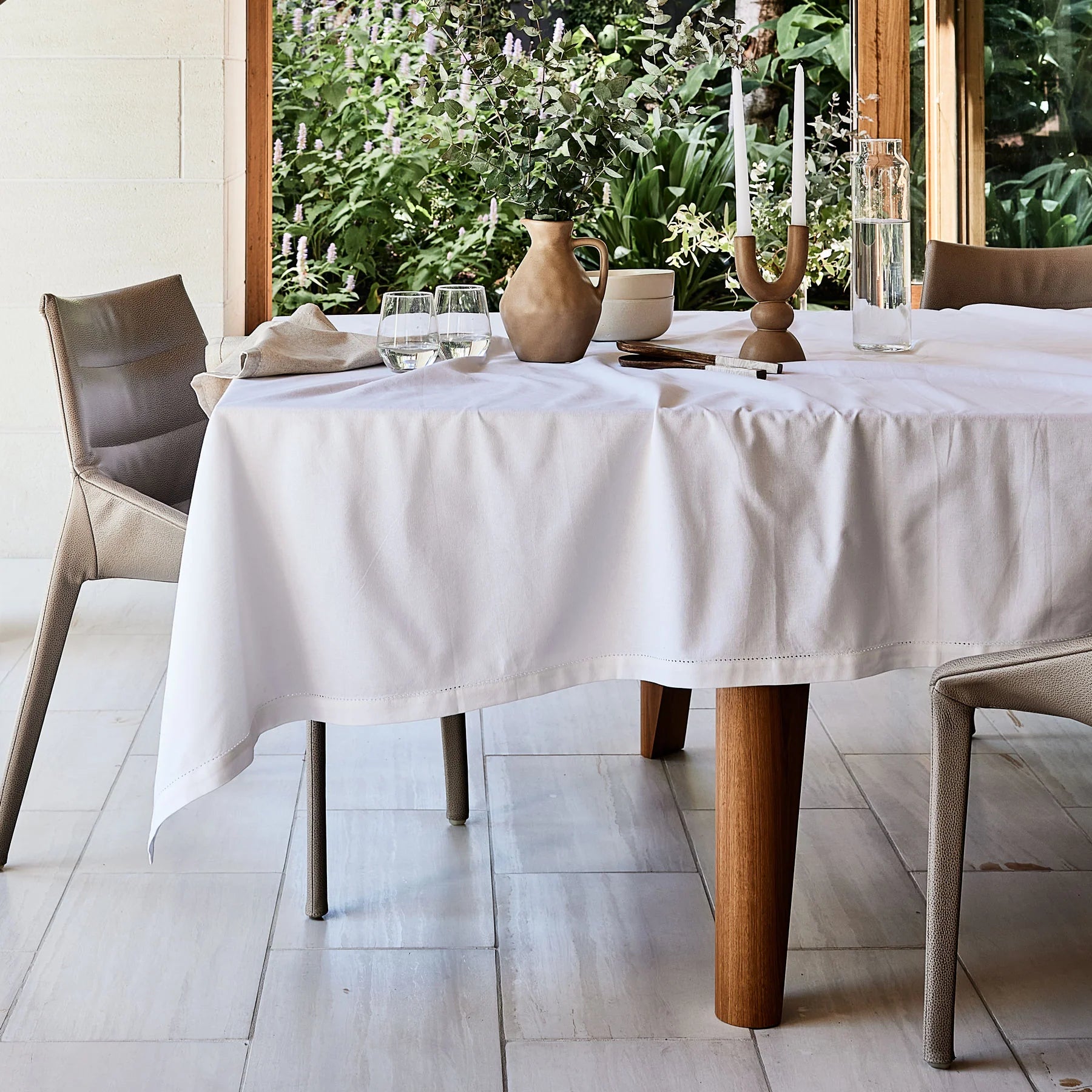 Jetty Tablecloth - White - Deb's Hidden Treasures