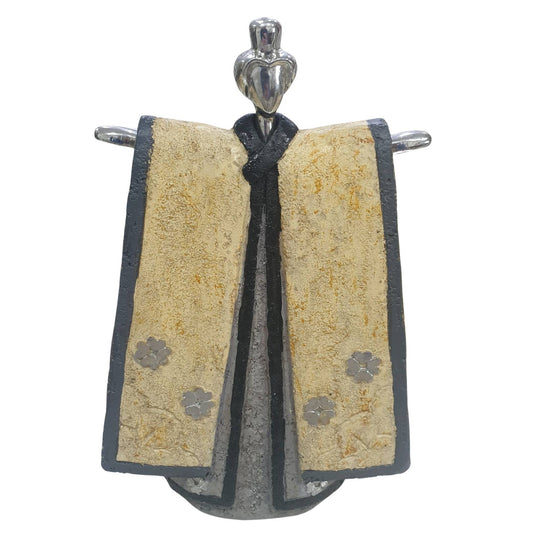 Japanese Samurai Statuette - Deb's Hidden Treasures